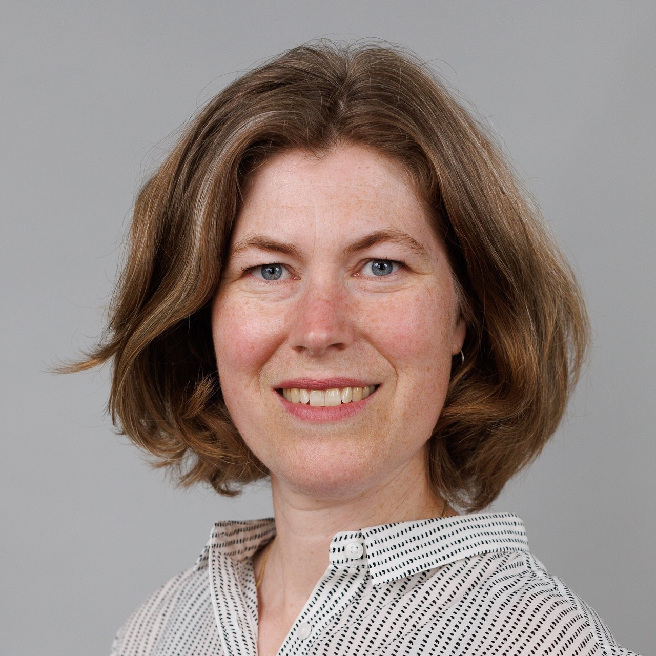 IJM Teamporträts 4x5 017 Johanna Schäfer