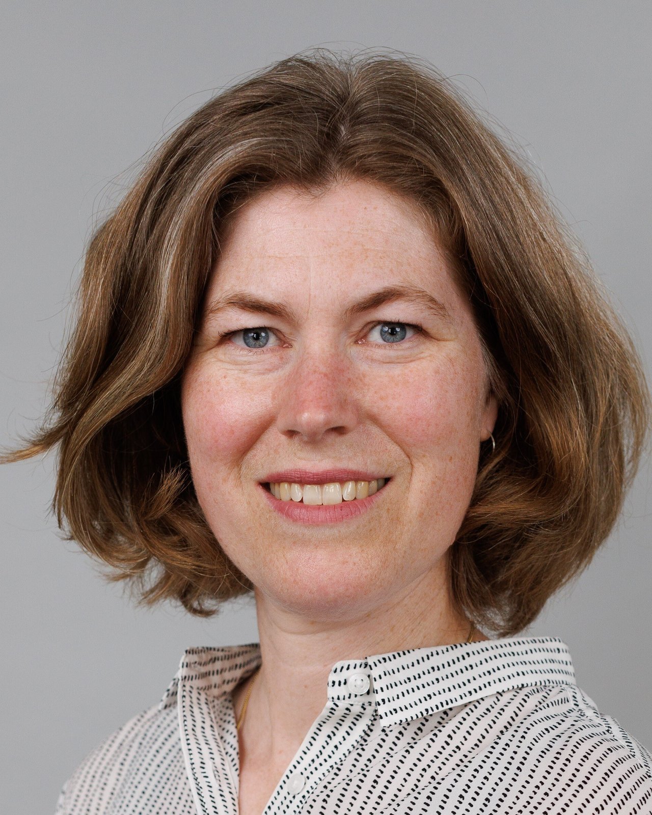 IJM Teamporträts 4x5 017 Johanna Schäfer
